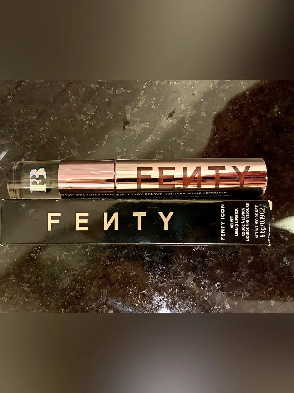 Fenty Beauty Fenty Icon Velvet Liquid Lipstick Shade: 07 Fashion Fiend - New